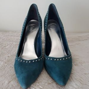 Teal pointed toe Jessica Simpson pump